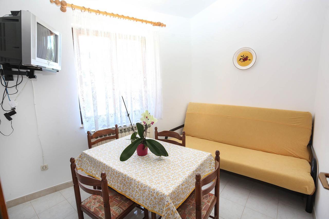 Apartments Patricia Antonieta Banjole Exterior foto