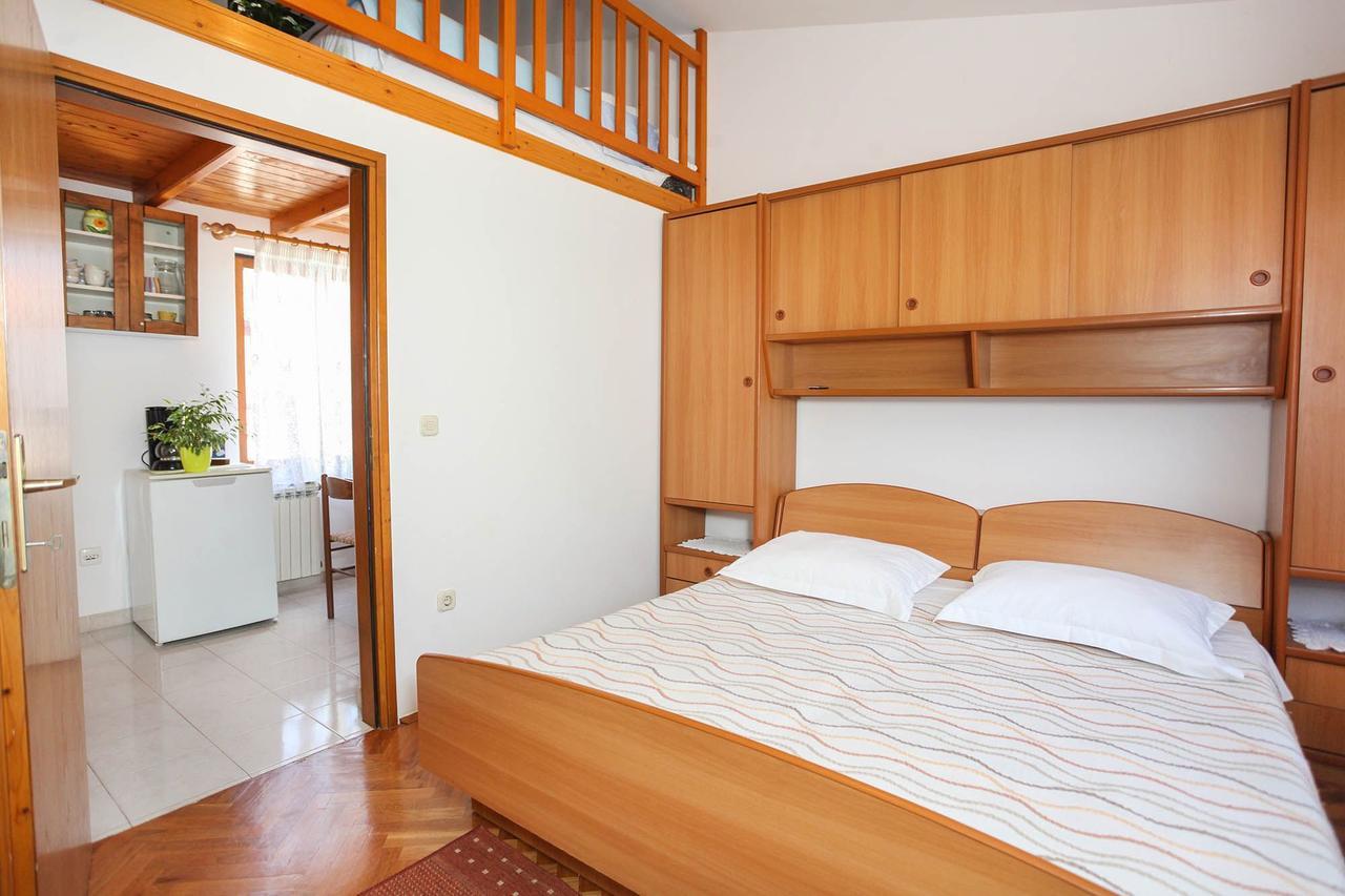 Apartments Patricia Antonieta Banjole Exterior foto